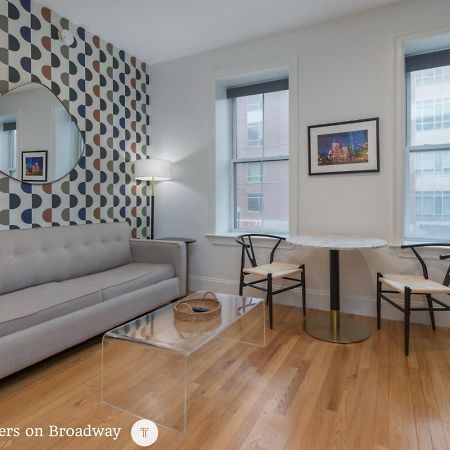 West Broadway Quarters By Thatch Boston Bagian luar foto