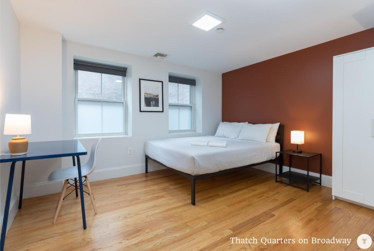 West Broadway Quarters By Thatch Boston Bagian luar foto