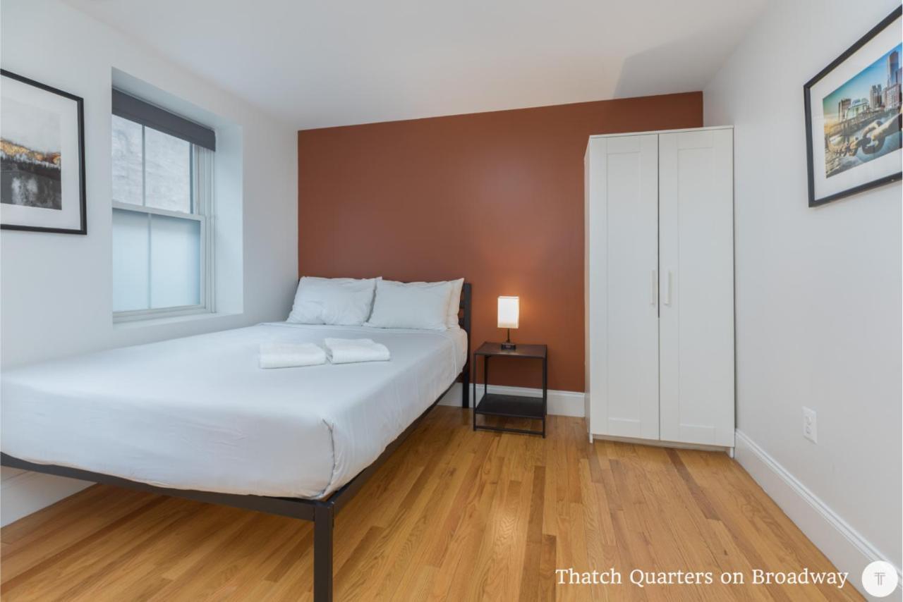 West Broadway Quarters By Thatch Boston Bagian luar foto