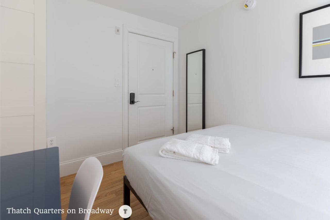 West Broadway Quarters By Thatch Boston Bagian luar foto