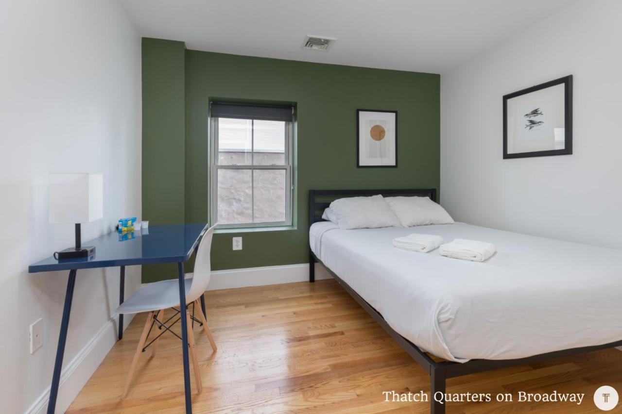 West Broadway Quarters By Thatch Boston Bagian luar foto