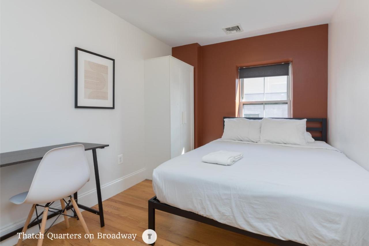 West Broadway Quarters By Thatch Boston Bagian luar foto