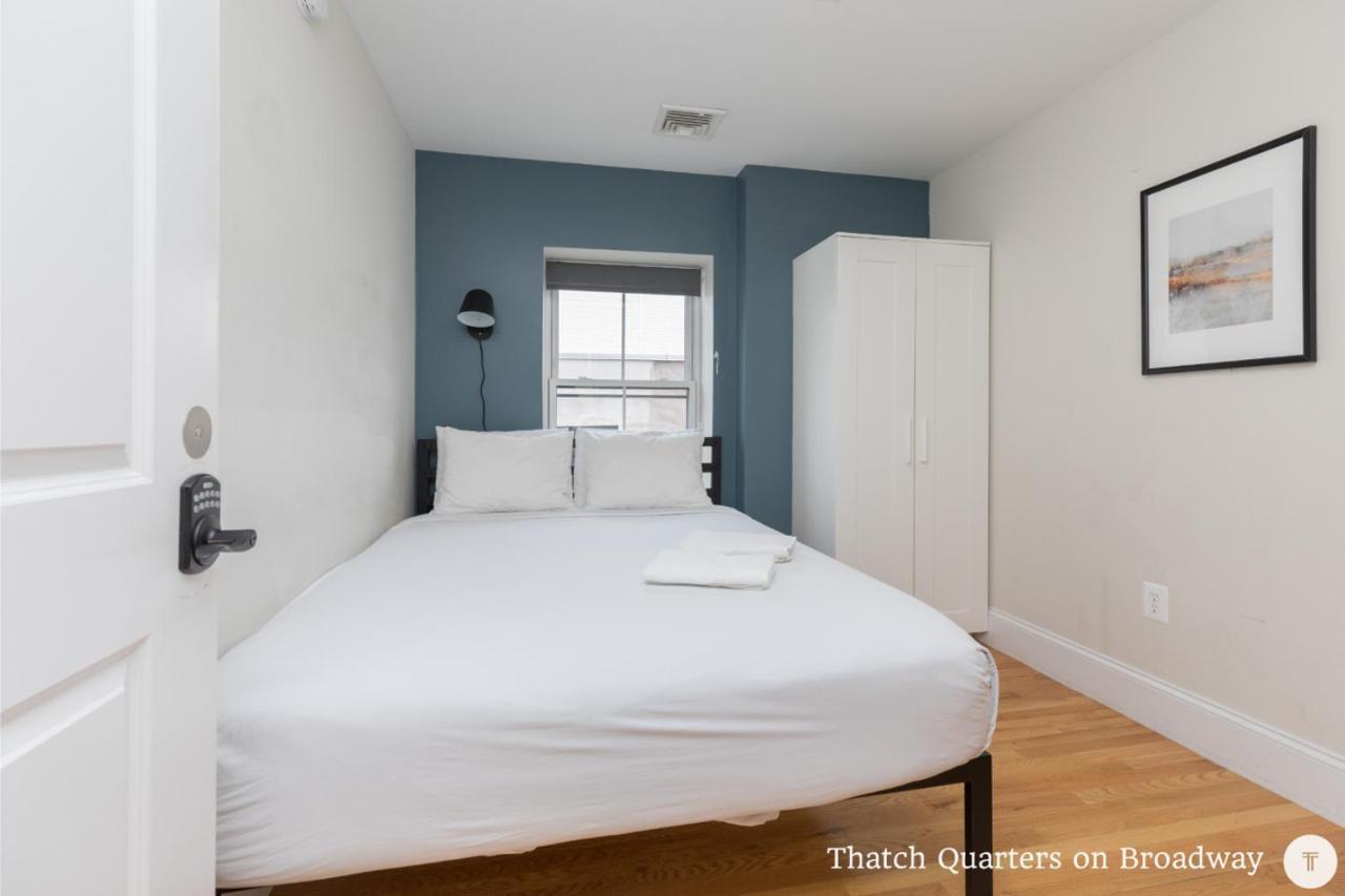 West Broadway Quarters By Thatch Boston Bagian luar foto