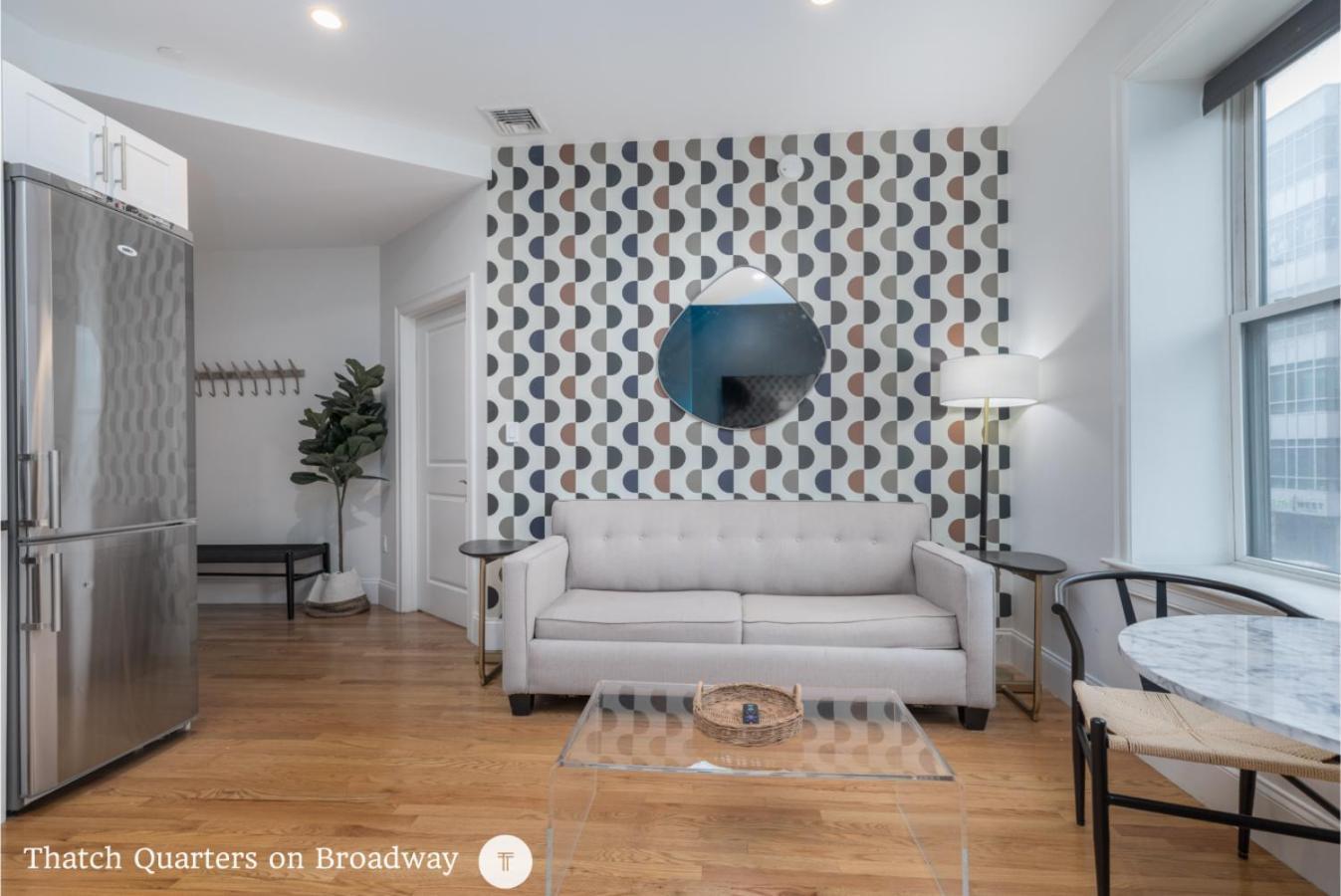 West Broadway Quarters By Thatch Boston Bagian luar foto