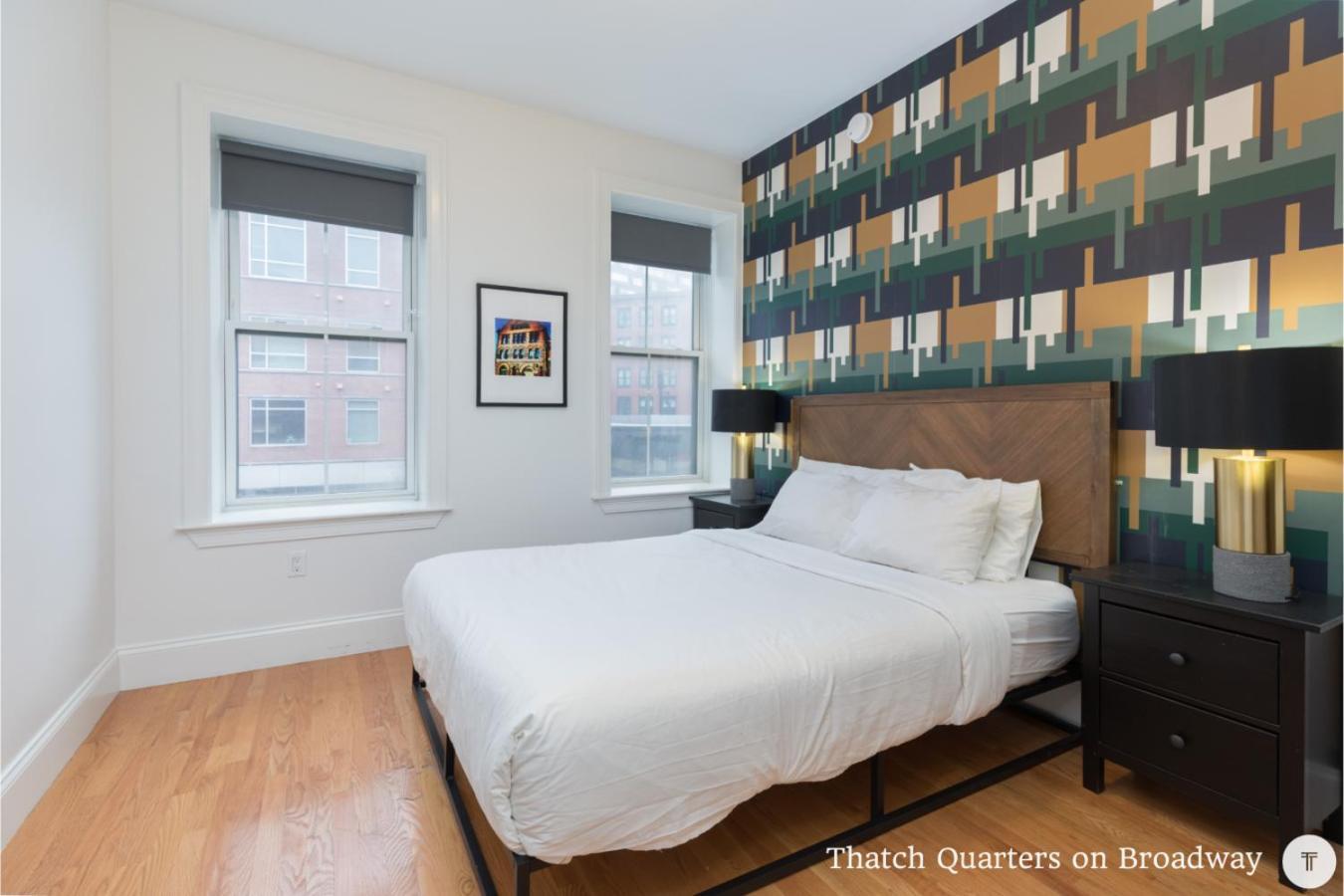 West Broadway Quarters By Thatch Boston Bagian luar foto