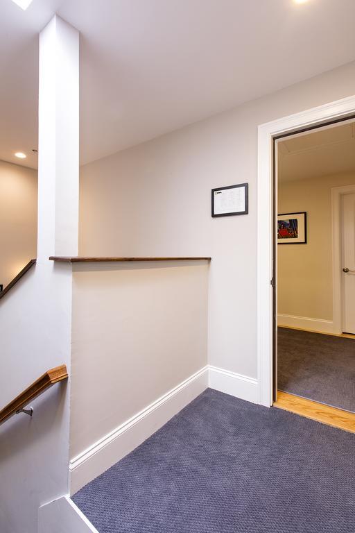 West Broadway Quarters By Thatch Boston Bagian luar foto